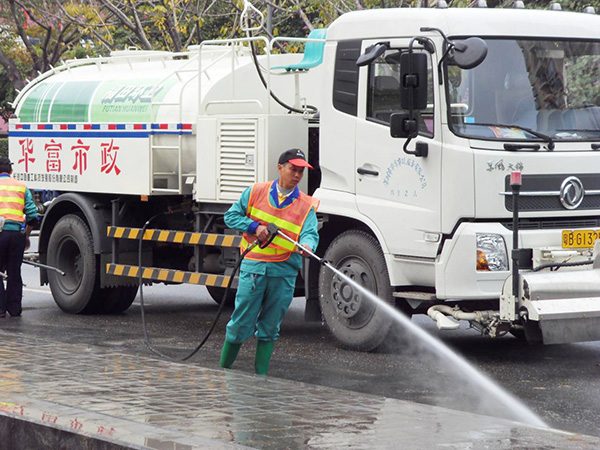 龙岗龙城街道道路清洁及转运站管...(图2)