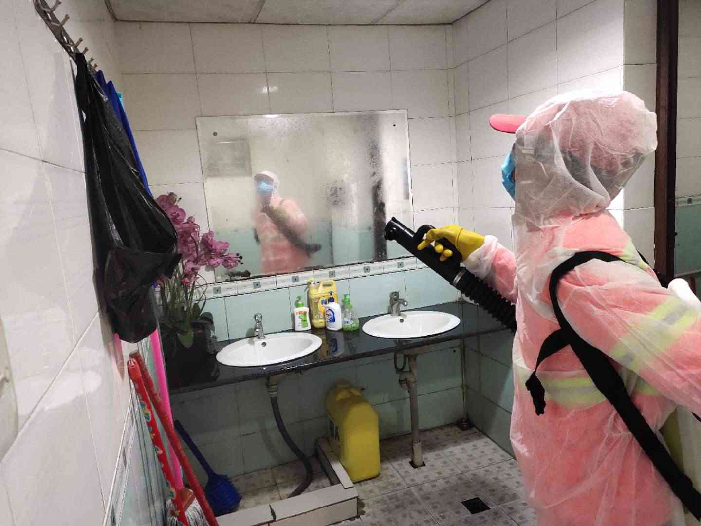 皇岗高速出入口疫情防控消杀(图3)